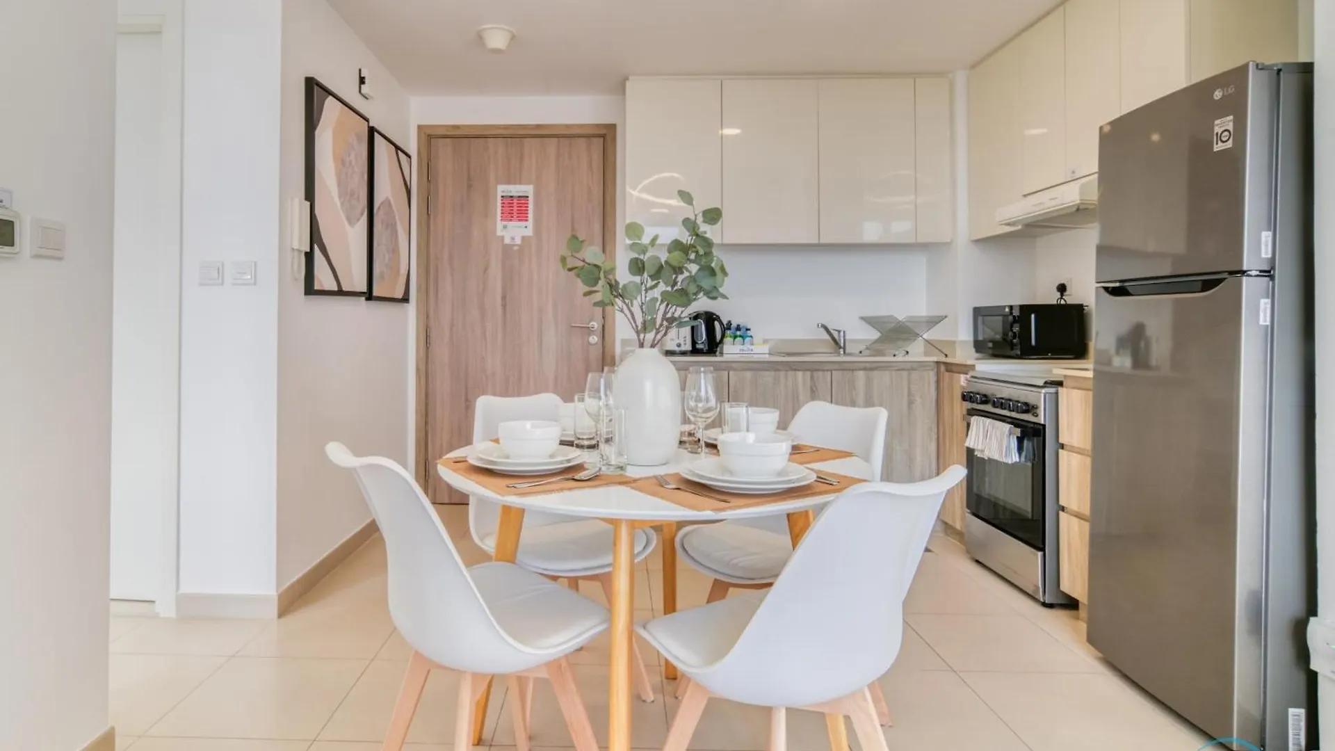 Apartment Immaculate 1Br At Una Town Square Dubailand By Deluxe Holiday Homes United Arab Emirates