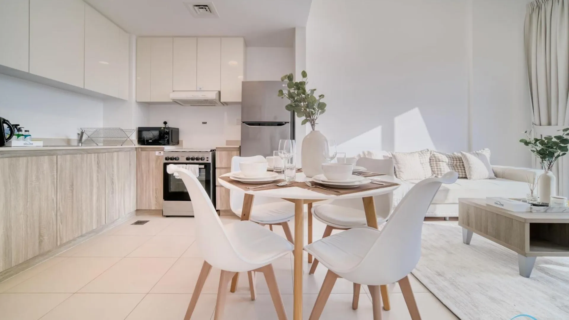 Immaculate 1Br At Una Town Square Dubailand By Deluxe Holiday Homes Apartment Dubai