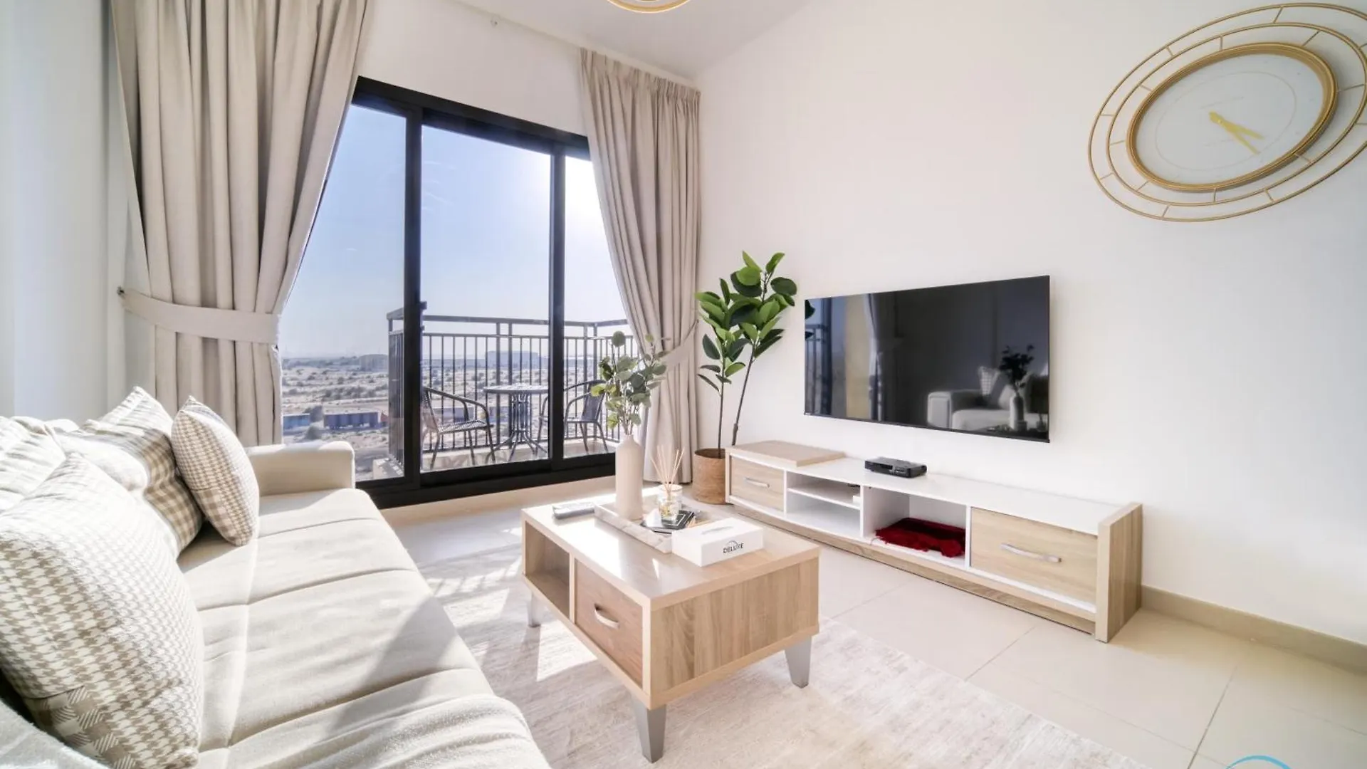 Immaculate 1Br At Una Town Square Dubailand By Deluxe Holiday Homes Apartment